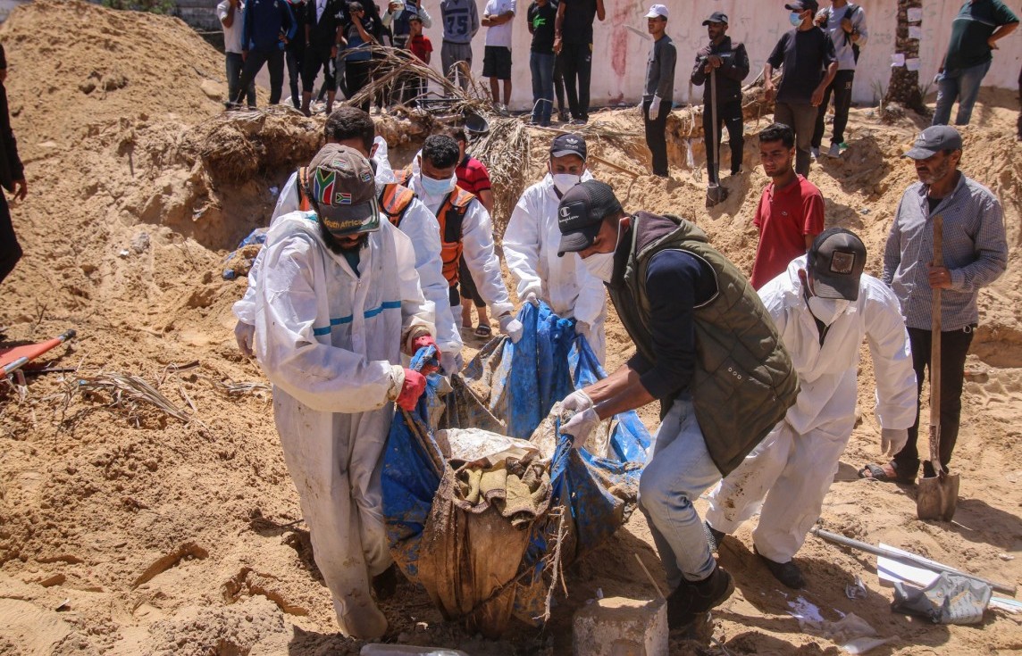 Nhiều bí ẩn xoay quanh ngôi mộ tập thể lớn nhất tại Gaza, nơi Isarel từng chiếm giữ