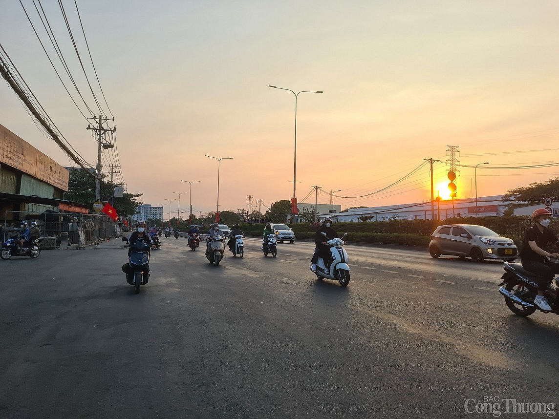 Giao thông ngày cuối nghỉ lễ tại TP. Hồ Chí Minh: Nơi quá tải, nơi thưa vắng lạ thường