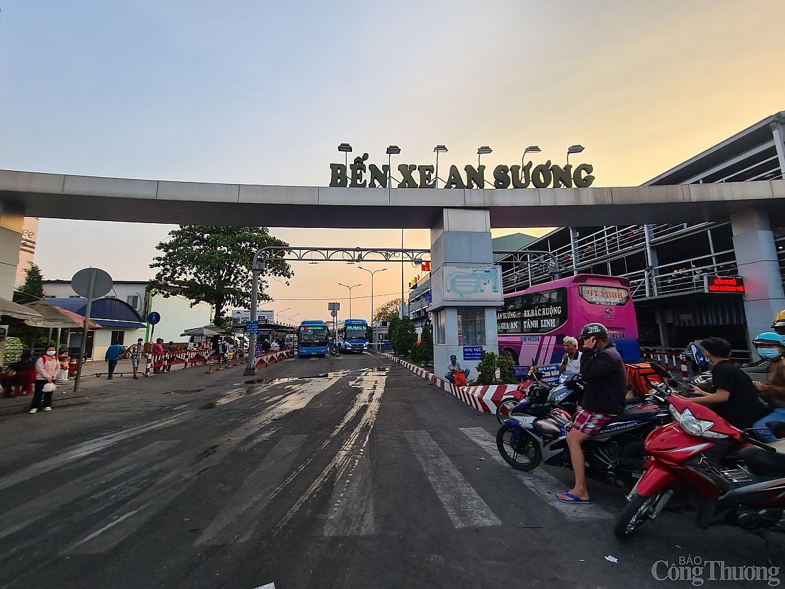 Giao thông ngày cuối nghỉ lễ tại TP. Hồ Chí Minh: Nơi quá tải, nơi thưa vắng lạ thường