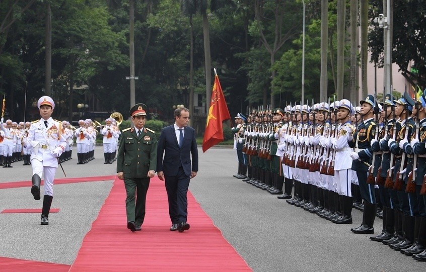 Đại tướng Phan Văn Giang chủ trì lễ đón và hội đàm với Bộ trưởng Bộ Quân đội Pháp