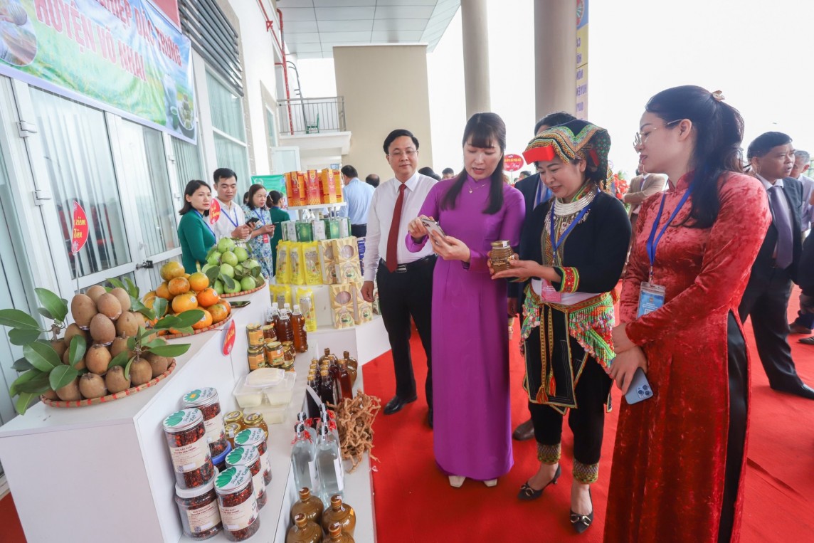 Thái Nguyên: Tăng cường xúc tiến thương mại cho sản phẩm OCOP