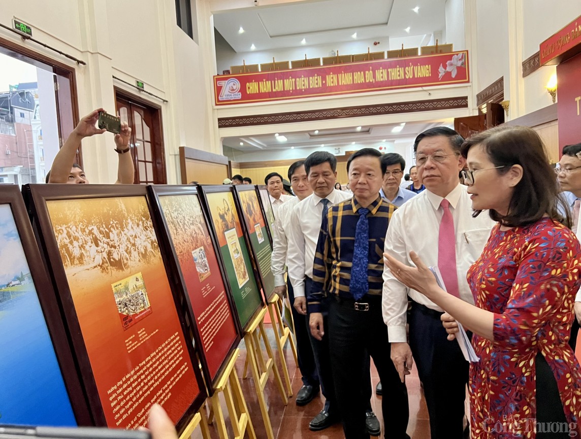 Khai trương Trung tâm Báo chí và Phát hành bộ tem kỷ niệm 70 năm Chiến thắng Điện Biên Khai trương Trung tâm Báo chí và Phát hành bộ tem kỷ niệm 70 năm Chiến thắng Điện Biên