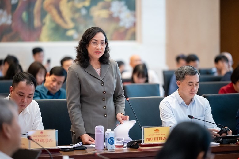 Lý do Bộ Công Thương đề xuất chính sách mới quản lý thuốc lá điện tử