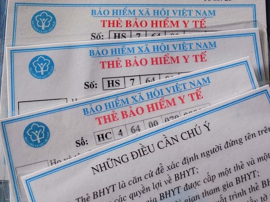 nhom doi tuong nao duoc de xuat ho tro 70 muc dong bao hiem y te