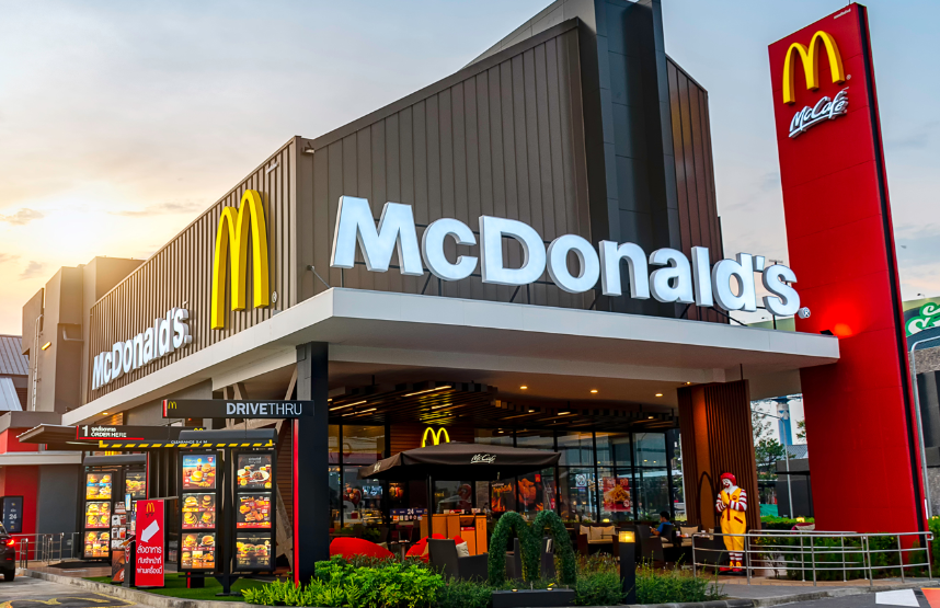 McDonald's 'câu khách' từ câu chuyện thương tâm của Mèo Béo, nghĩ về văn hóa kinh doanh