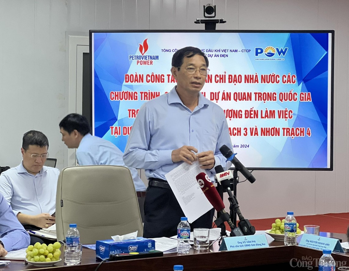 Chùm ảnh: Bộ trưởng Nguyễn Hồng Diên kiểm tra tiến độ Nhà máy nhiệt điện Nhơn Trạch 3, 4 Chùm ảnh: Bộ trưởng Nguyễn Hồng Diên kiểm tra tiến độ Nhà máy nhiệt điện Nhơn Trạch 3, 4