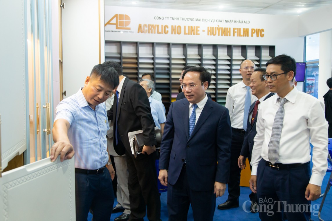 Gần 900 gian hàng tham gia Triển lãm quốc tế Vietbuild Đà Nẵng 2024 Gần 900 gian hàng tham gia Triển lãm quốc tế Vietbuild Đà Nẵng 2024
