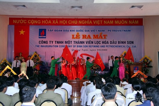 Lọc hóa Dầu Bình Sơn (BSR) 16 năm - Một chặng đường vinh quang