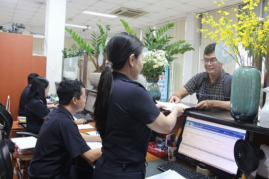 TP. Hồ Chí Minh: Tạm hoãn xuất cảnh với giám đốc Công ty Tài Anh