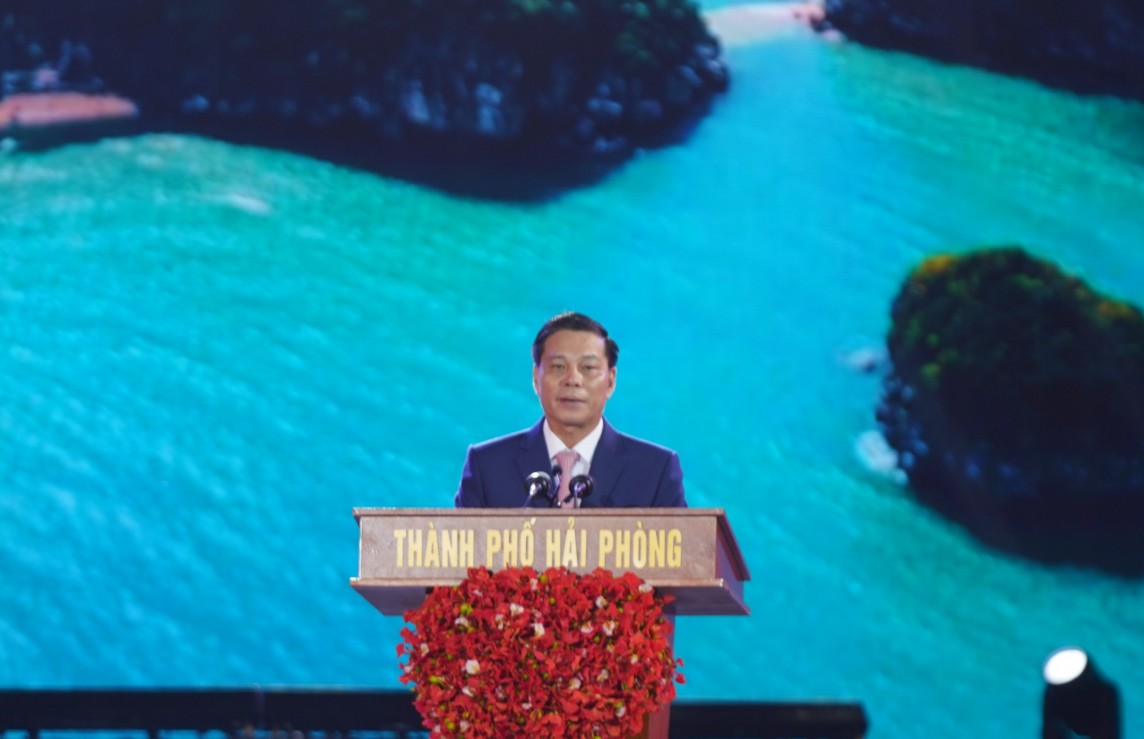 Hải Phòng: Rực sáng pháo hoa Lễ hội Hoa Phượng Đỏ 2024 – Bừng sáng miền di sản 2024 Hải Phòng: Rực sáng pháo hoa Lễ hội Hoa Phượng Đỏ 2024 – Bừng sáng miền di sản 2024