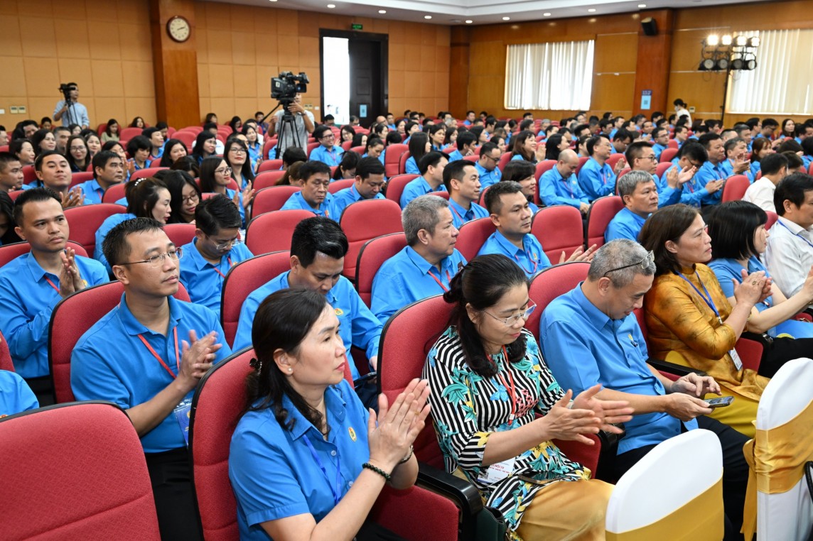 Các cấp công đoàn ngành Công Thương: Đấu tranh phản bác quan điểm sai trái, thù địch trong tình hình mới