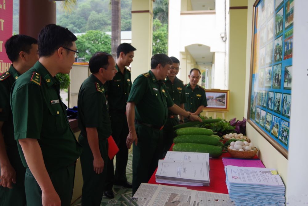 Đồn Biên phòng cửa khẩu quốc tế Thanh Thuỷ tổng kết phong trào thi đua quyết thắng