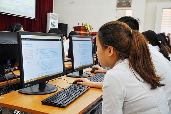 them 2 to chuc thi cap chung chi ngoai ngu duoc bo giao duc va dao tao phe duyet lien ket