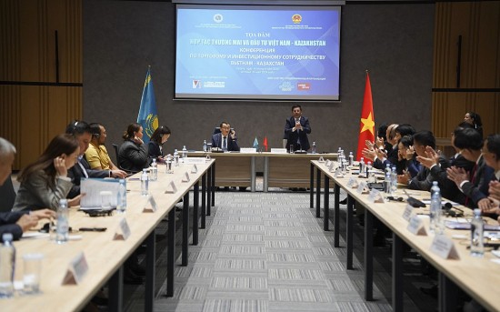 Chùm ảnh: Tọa đàm Hợp tác thương mại và đầu tư Việt Nam - Kazakhstan