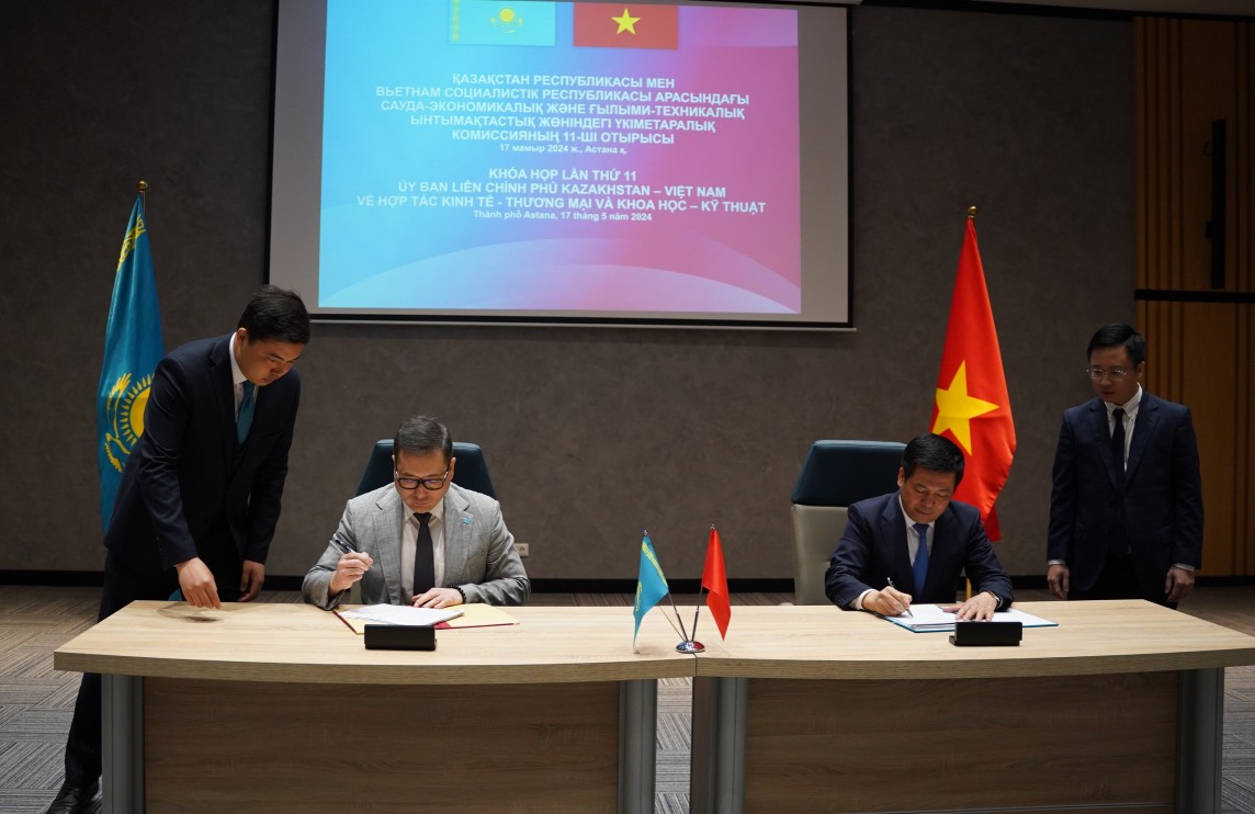 Chùm ảnh: Khóa họp lần thứ 11 UBLCP Việt Nam - Kazakhstan Chùm ảnh: Khóa họp lần thứ 11 UBLCP Việt Nam - Kazakhstan