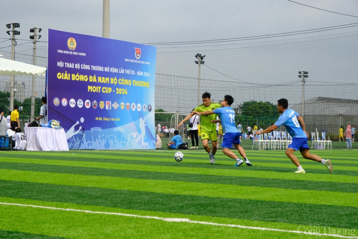 15 đội bóng tranh tài ở giải bóng đá nam Bộ Công Thương - MOIT CUP 2024