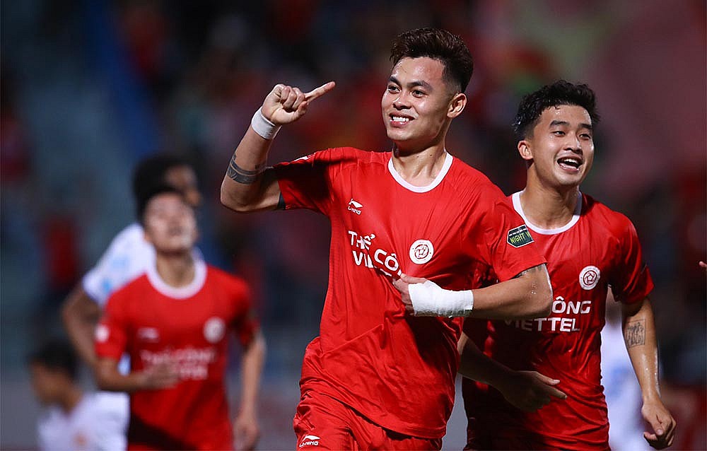 Bảng xếp hạng vòng 19 V-League 2023/2024 ngày 19/5: Nam Định thua sốc, Sông Lam Nghệ An hồi sinh