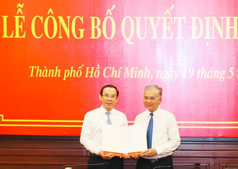 2 Phó Chủ tịch UBND TP. Hồ Chí Minh nhận nhiệm vụ mới