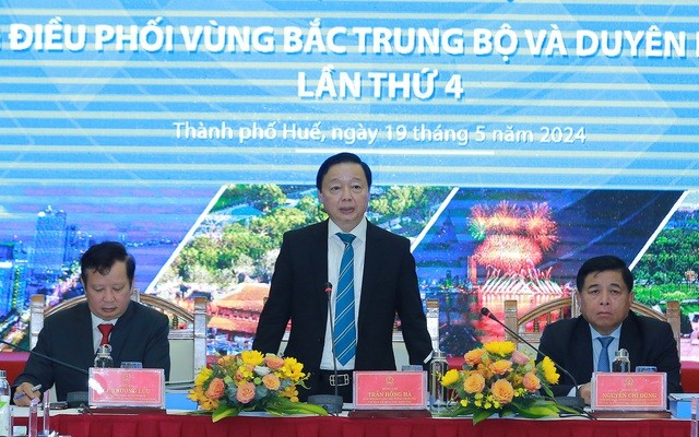 Phó Thủ tướng: Ưu tiên phát triển hạ tầng, thu hút đầu tư lớn trong phát triển năng lượng tái tạo