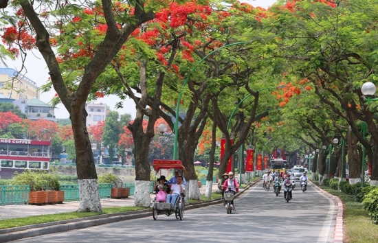 Dự báo thời tiết Hà Nội ngày mai 21/5/2024: Hà Nội tăng nhiệt, mưa dông vào chiều tối