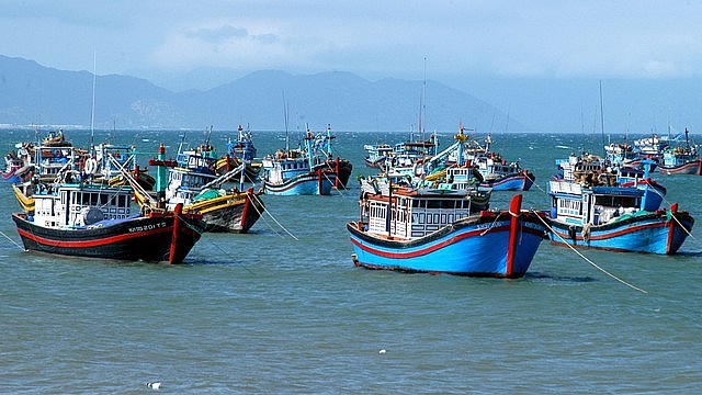 Quyết tâm gỡ ‘thẻ vàng’ IUU: Xử lý triệt để tàu cá vi phạm về giám sát hành trình 