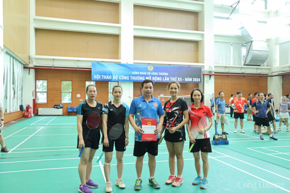 Hội thao Bộ Công Thương mở rộng lần thứ XII năm 2024: Văn hóa, vui vẻ, đoàn kết Hội thao Bộ Công Thương mở rộng lần thứ XII năm 2024: Văn hóa, vui vẻ, đoàn kết