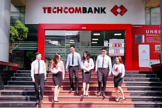 Một doanh nghiệp niêm yết sắp nhận 800 tỷ đồng cổ tức từ Techcombank