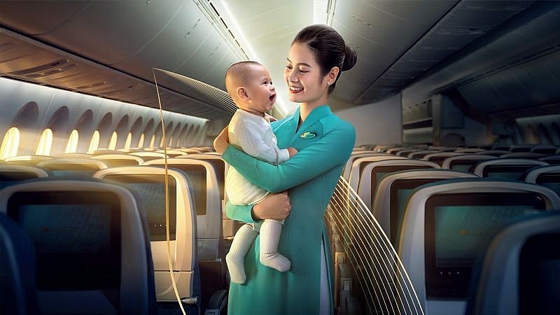 Vietnam Airlines khởi động chiến dịch “Vạn dặm nâng niu” với tôn chỉ trải nghiệm dịch vụ của hành khách là ưu tiên hàng đầu.  .jpg