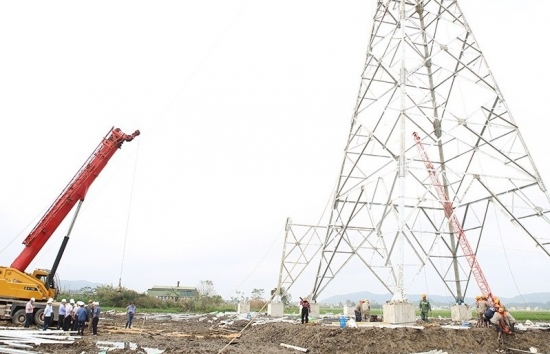 Nam Định: 24 nhân lực hỗ trợ thi công dự án đường dây 500kV mạch 3