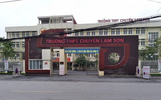 Vì sao sau phúc khảo thí sinh trường chuyên Lam Sơn Thanh Hóa tăng từ 1 điểm lên 9 điểm?