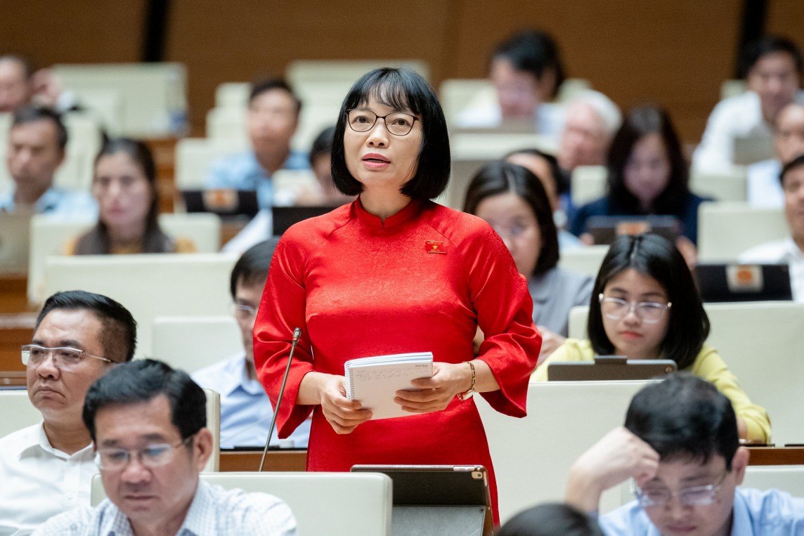 Bộ trưởng Đặng Quốc Khánh nêu giải pháp hồi sinh các dòng sông "chết"