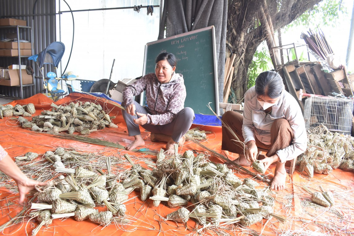 Hoà Bình: Về nơi biến cỏ tranh thành ngoại tệ, người dân thoát nghèo