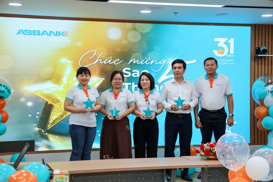 ABBANK triển khai hàng loạt chương trình ý nghĩa mừng sinh nhật 31 năm