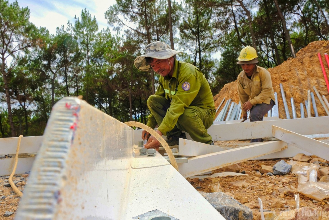 Hừng hực khí thế 