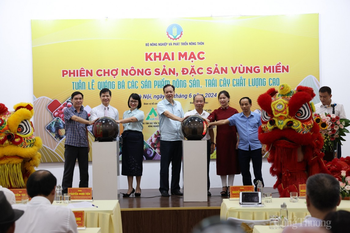 Phiên chợ nông sản, đặc sản vùng miền 2024: Đẩy mạnh xúc tiến sản phẩm qua kênh thương mại điện tử