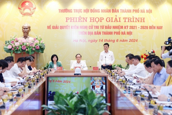 Phiên họp giải trình