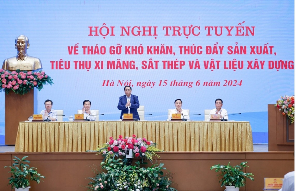 Thủ tướng chủ trì Hội nghị tháo gỡ khó khăn, thúc đẩy sản xuất vật liệu xây dựng