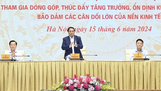 Thủ tướng Chính phủ làm việc với doanh nghiệp nhà nước