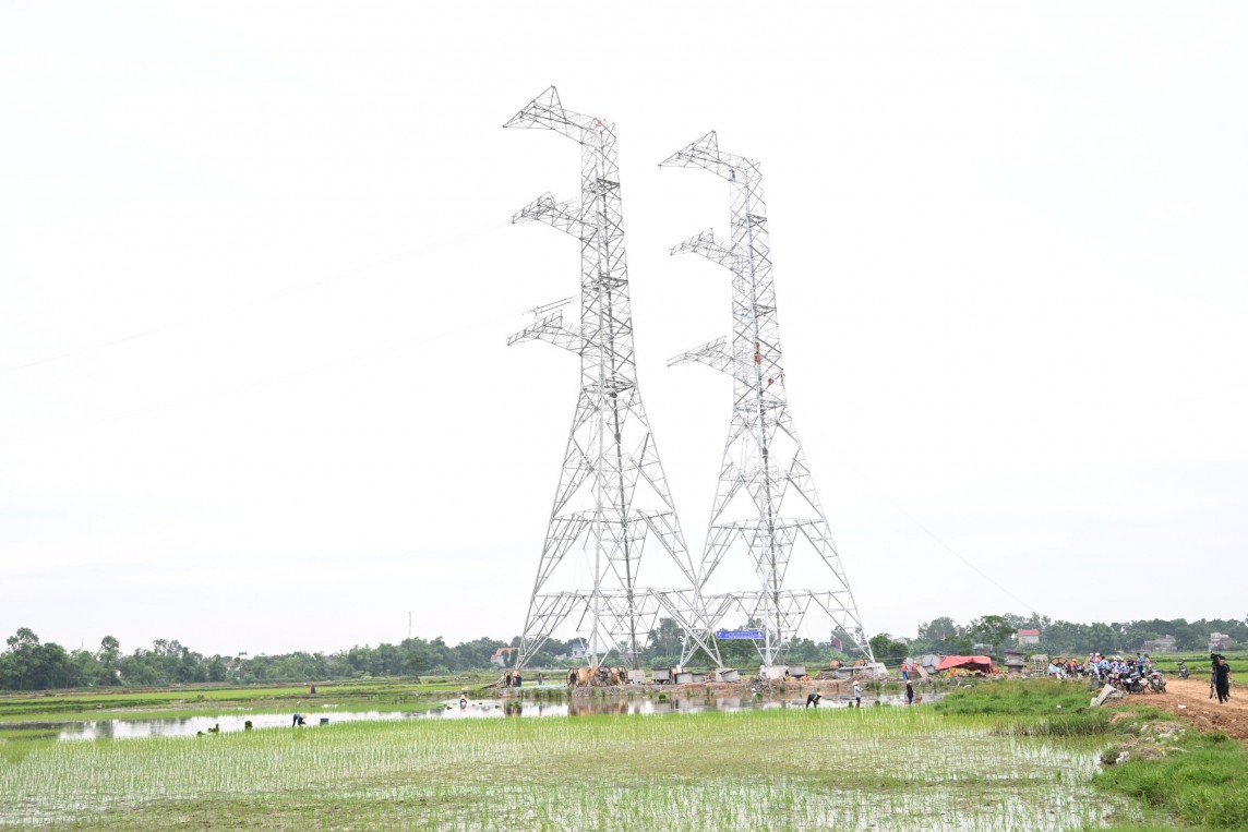 Bộ trưởng Bộ Công Thương kiểm tra tiến độ Đường dây 500 kV mạch 3 từ Thanh Hóa  Phố Nối