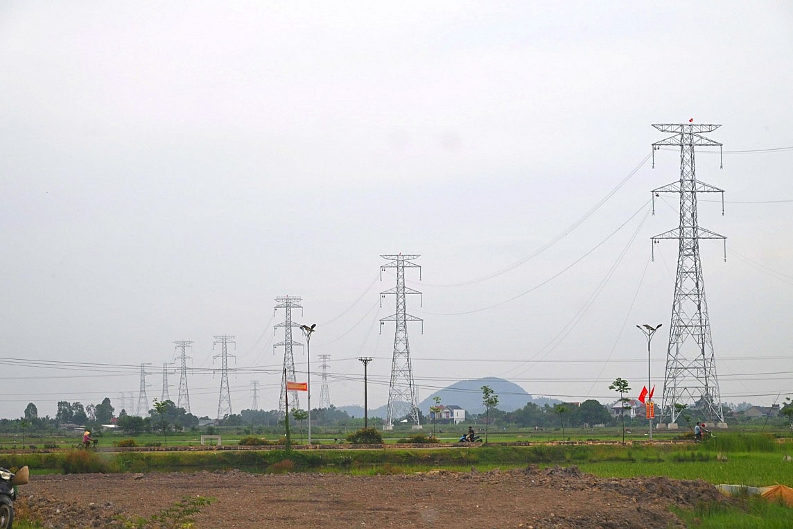 Đóng điện Đường dây 500kV mạch 3 cung đoạn Thanh Hóa – Nam Định