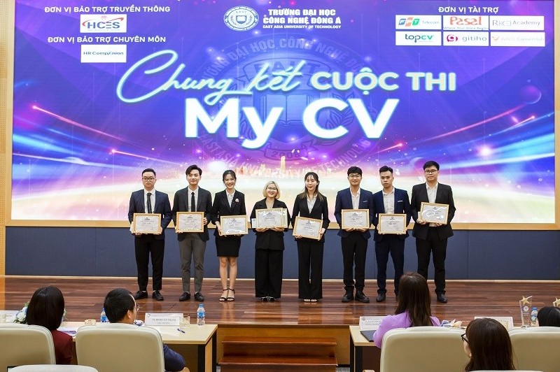 Trường Đại học Công Nghệ Đông Á: Tạo nguồn nhân lực chất lượng cao, đáp ứng nhu cầu xã hội