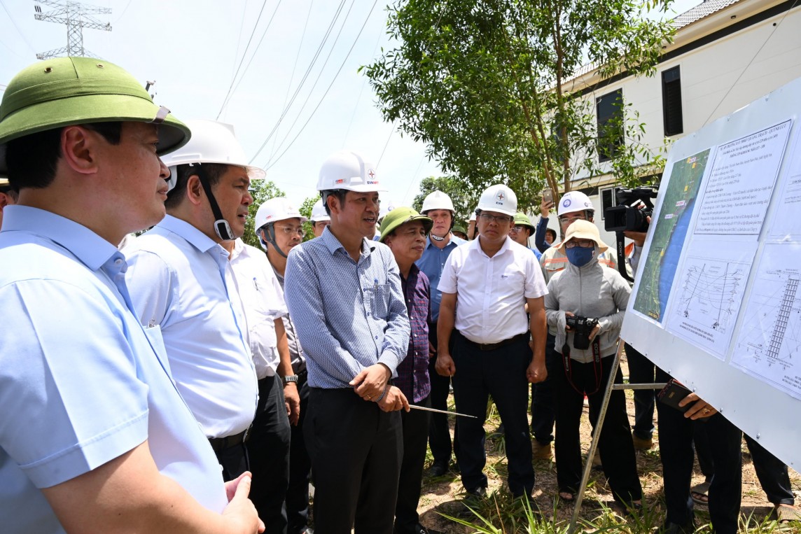 Báo chí đồng hành cùng ngành Công Thương trong chặng đường  đổi mới, vươn tới đỉnh cao