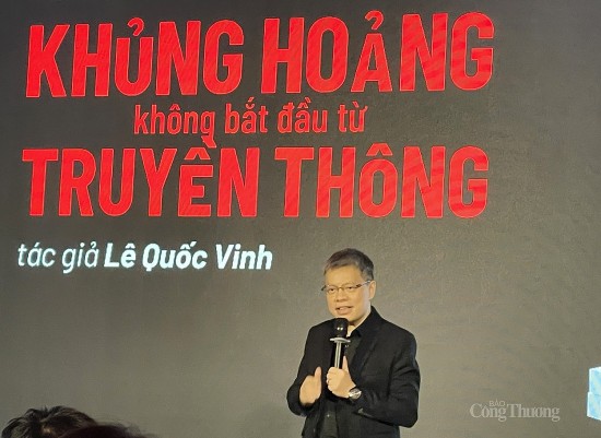 Ra mắt cuốn sách “Khủng hoảng không bắt đầu từ truyền thông”