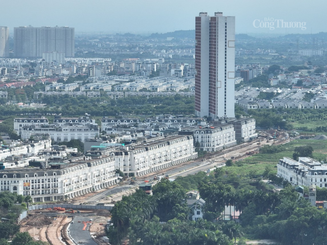 Người dân mong mỏi con đường sớm hoàn thiện đi vào hoạt động, việc di chuyển của người dân sẽ trở nên dễ dàng và thuận tiện hơn rất nhiều