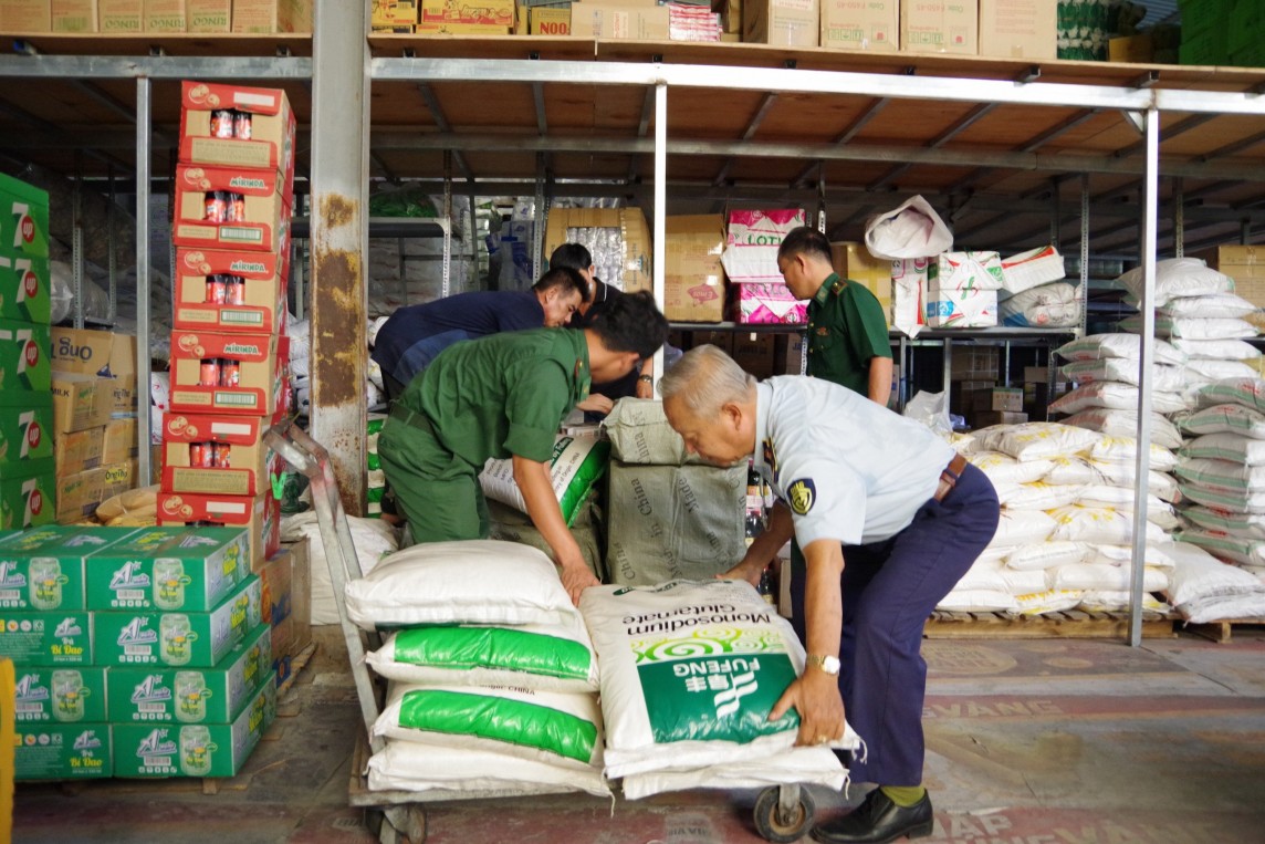 Bà Rịa - Vũng Tàu: Tạm giữ hơn 7 tấn hàng hóa nghi nhập lậu của cơ sở Thành Tài