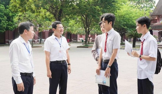 thua thien hue hon 997 thi sinh dang ky du thi thpt ngay dau tien