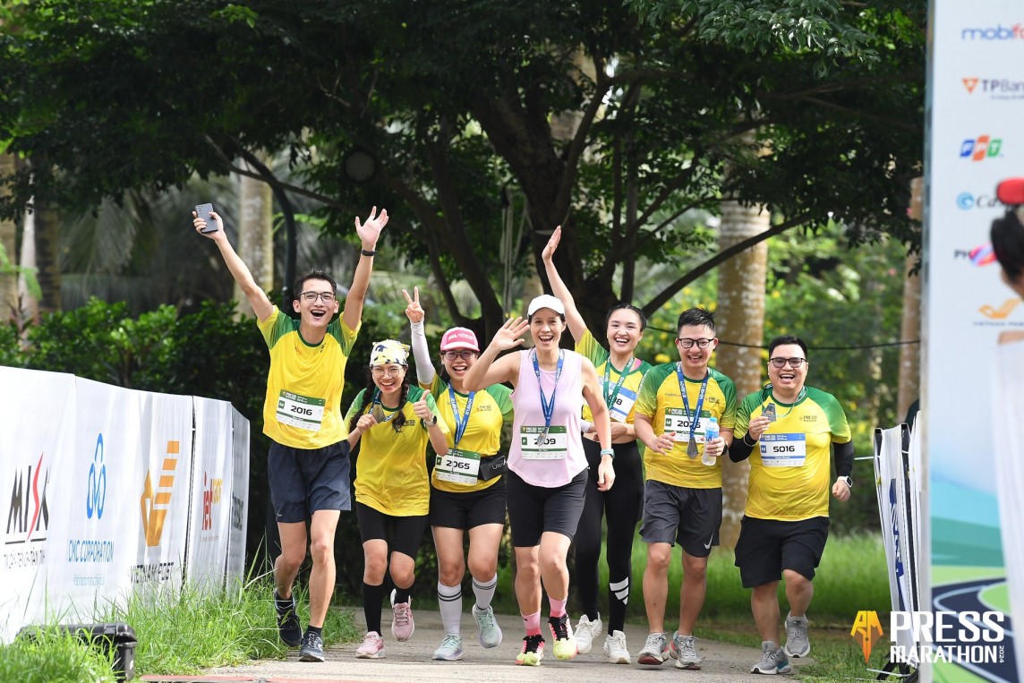 500 nhà báo chinh phục giải chạy Press Marathon 2024