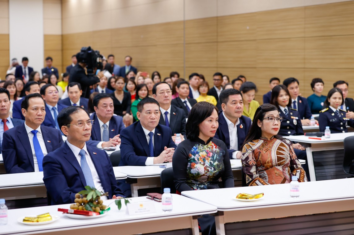 Thủ tướng Phạm Minh Chính: Kiều bào Việt Nam tại Hàn Quốc là cầu nối thúc đẩy quan hệ song phương