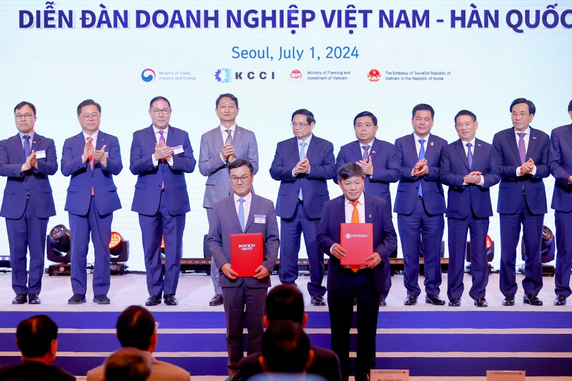 Chùm ảnh: Hoạt động của Bộ trưởng Nguyễn Hồng Diên trong chuyến công tác tại Hàn Quốc