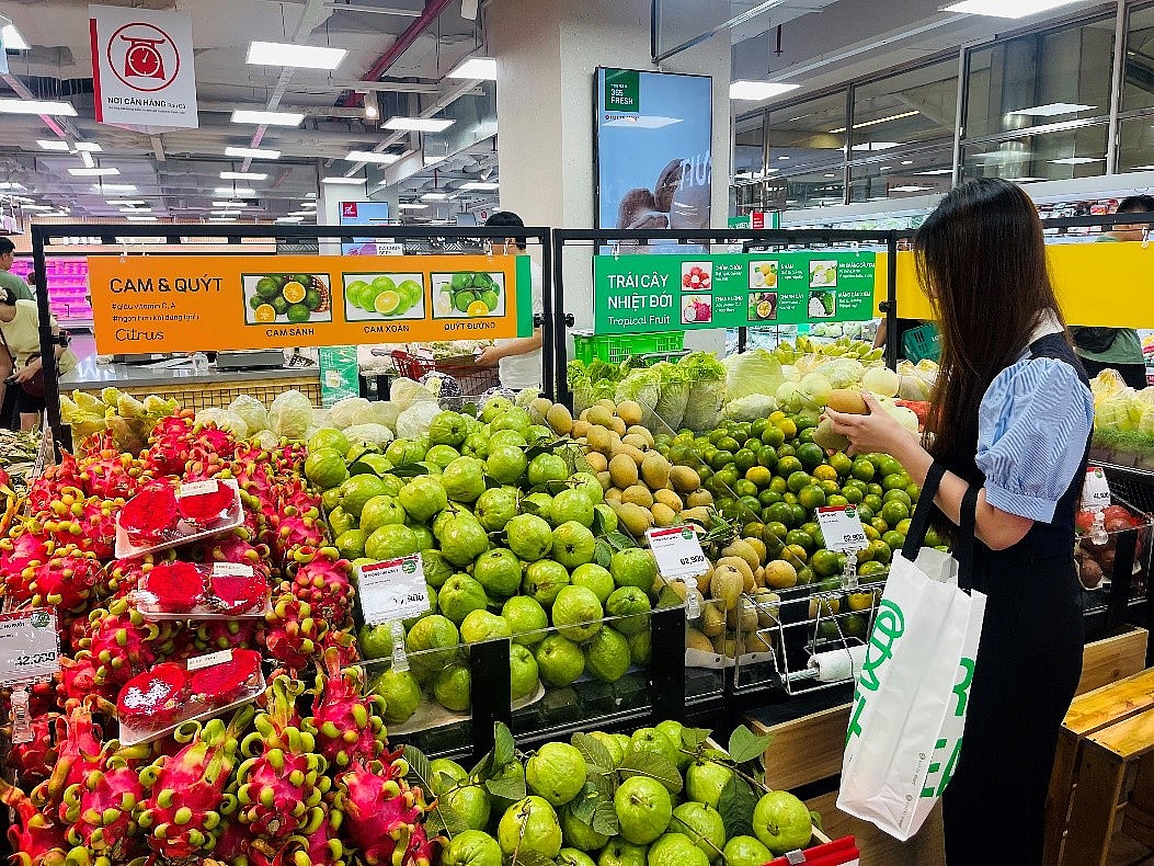 LOTTE Mart đã và đang triển khai nhiều hoạt động khuyến khích sử dụng túi môi trường khi mua sắm